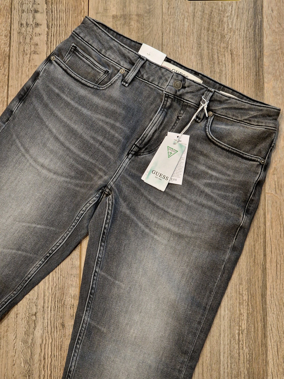 Guess "Angles" Slim Fit Carry Grey Wash Denims