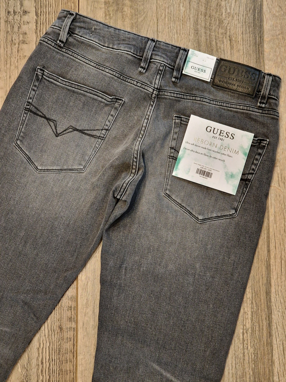 Guess "Angles" Slim Fit Carry Grey Wash Denims