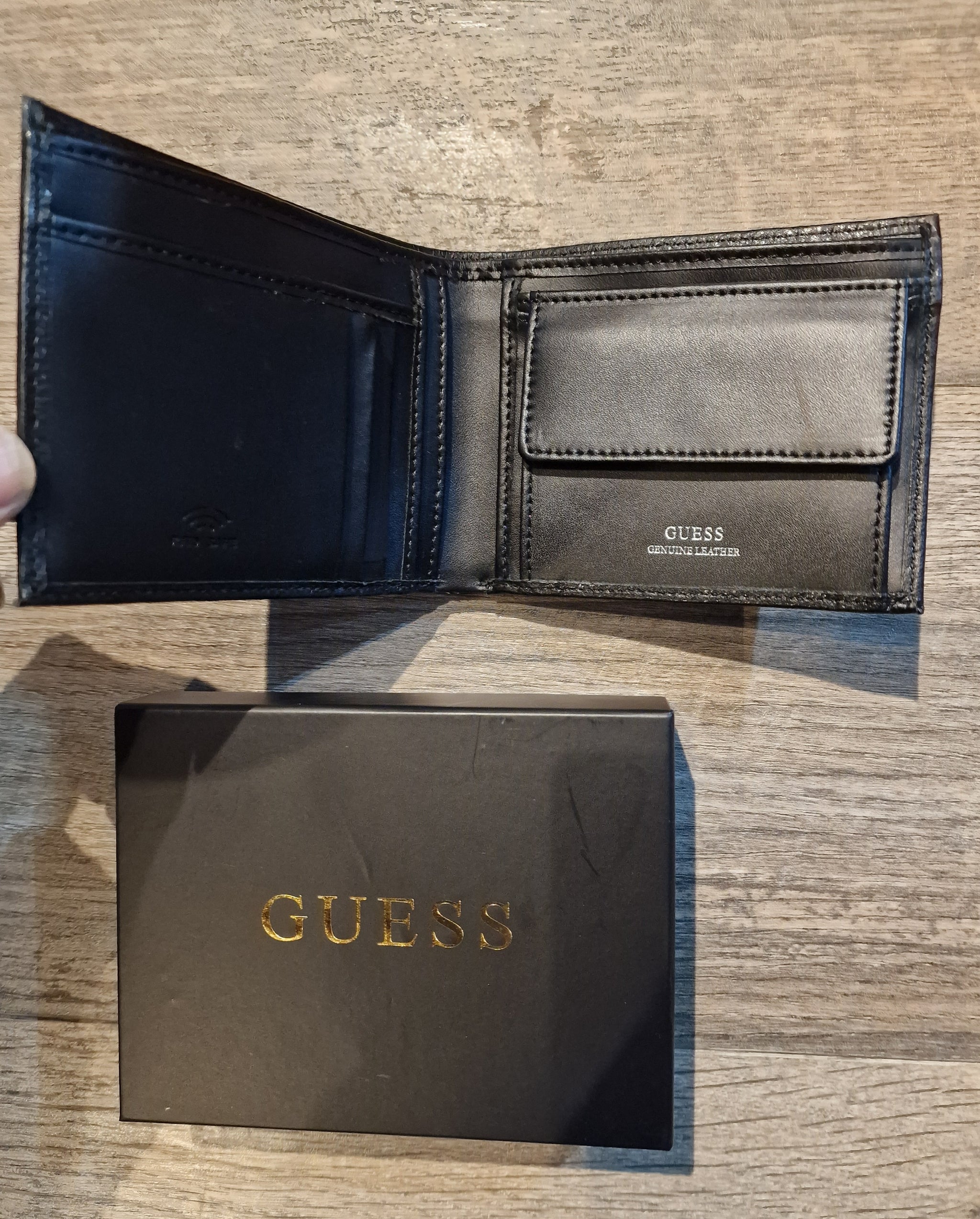 Guess Fidenza genuine leather wallet