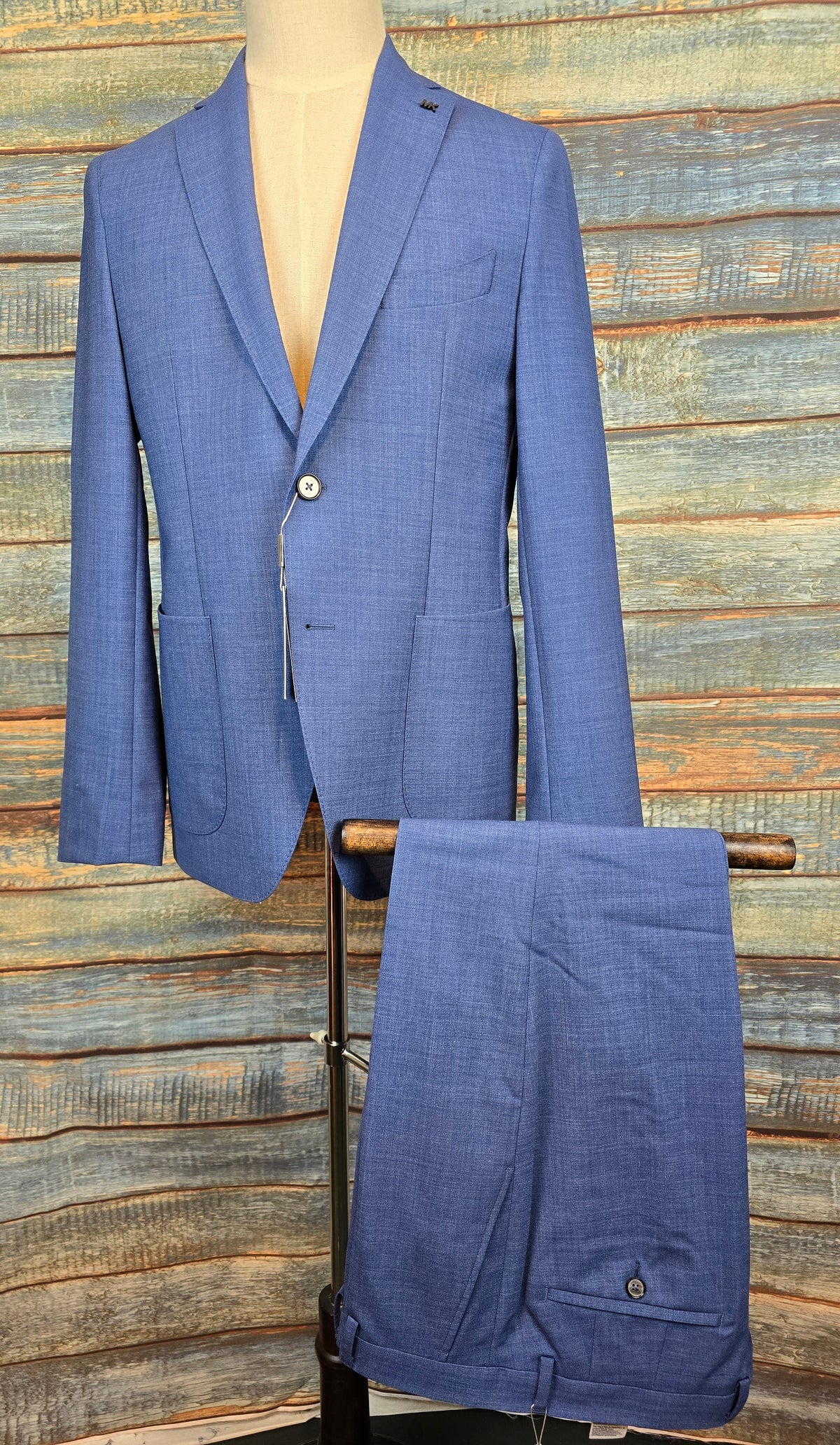 MICHAEL KORS Mid Blue Performance Stretch Suit