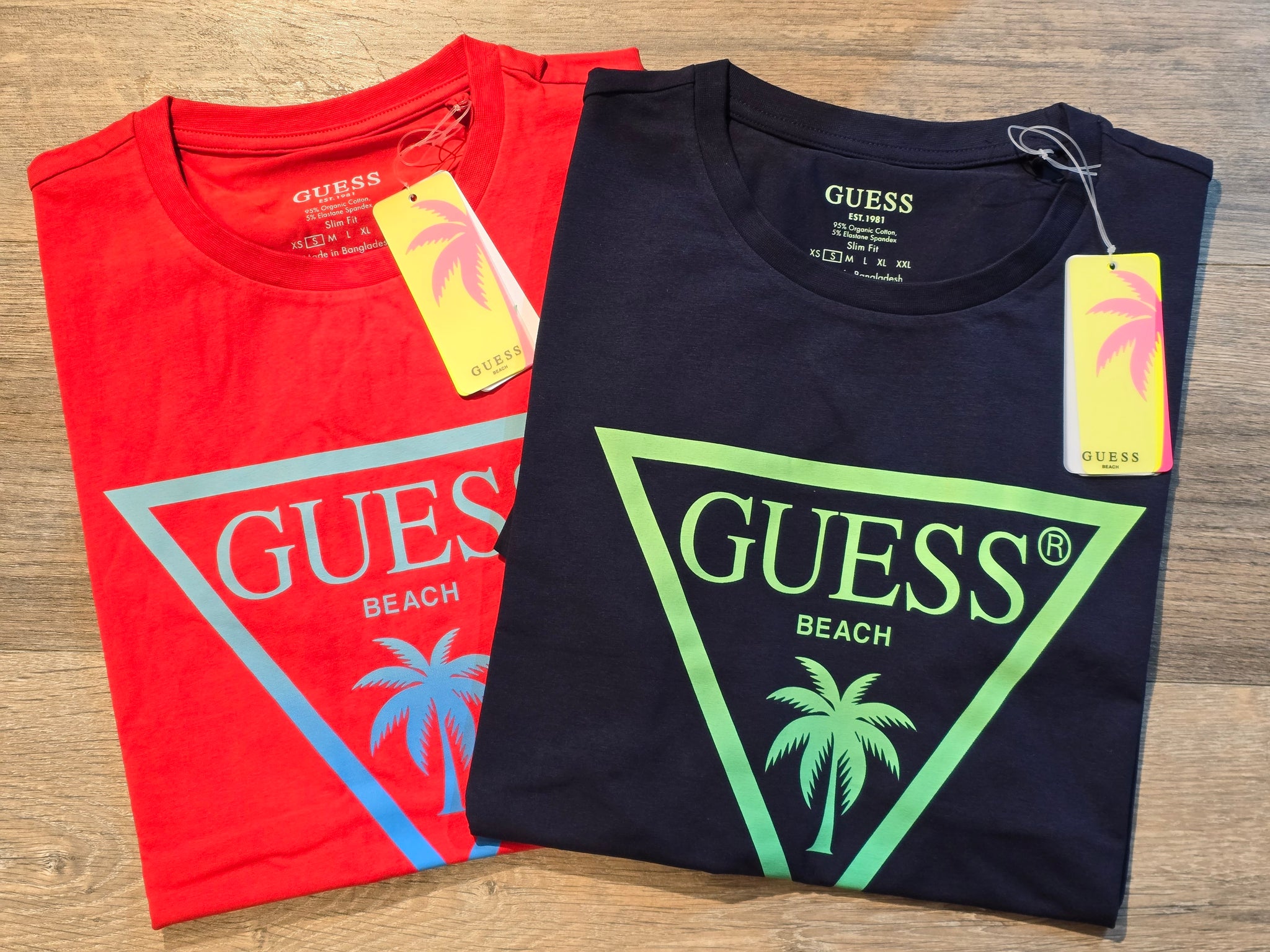 Guess beach palm tree crewneck T-shirt