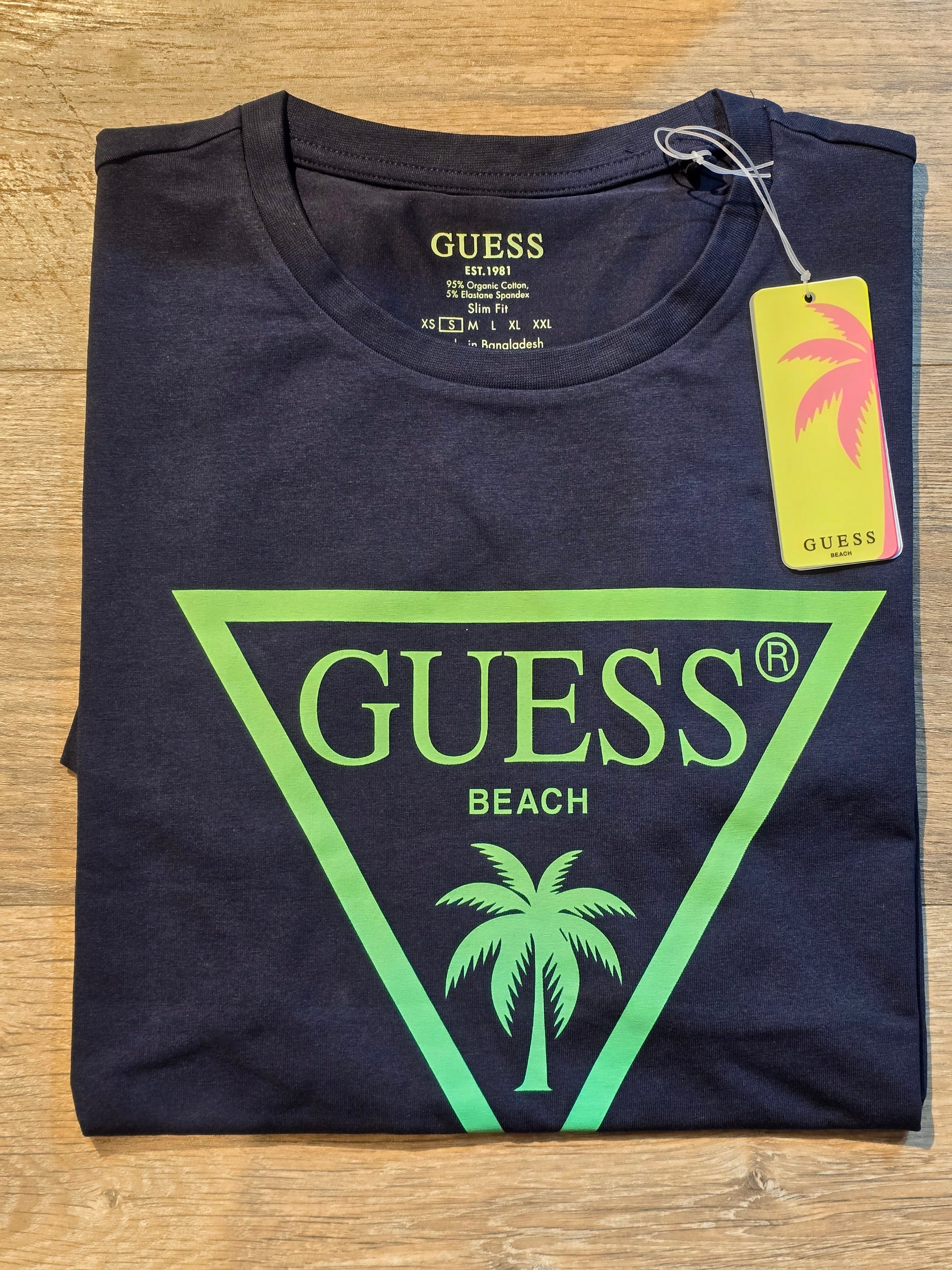 Guess beach palm tree crewneck T-shirt