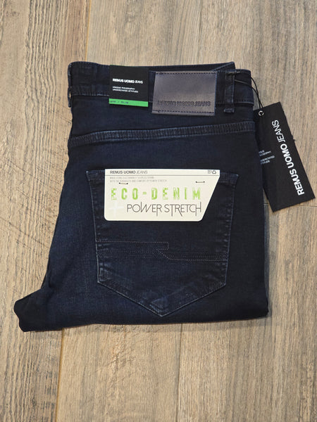 Guess Featherweight slim tapered Fit Summer Denim – Retreat Clothing