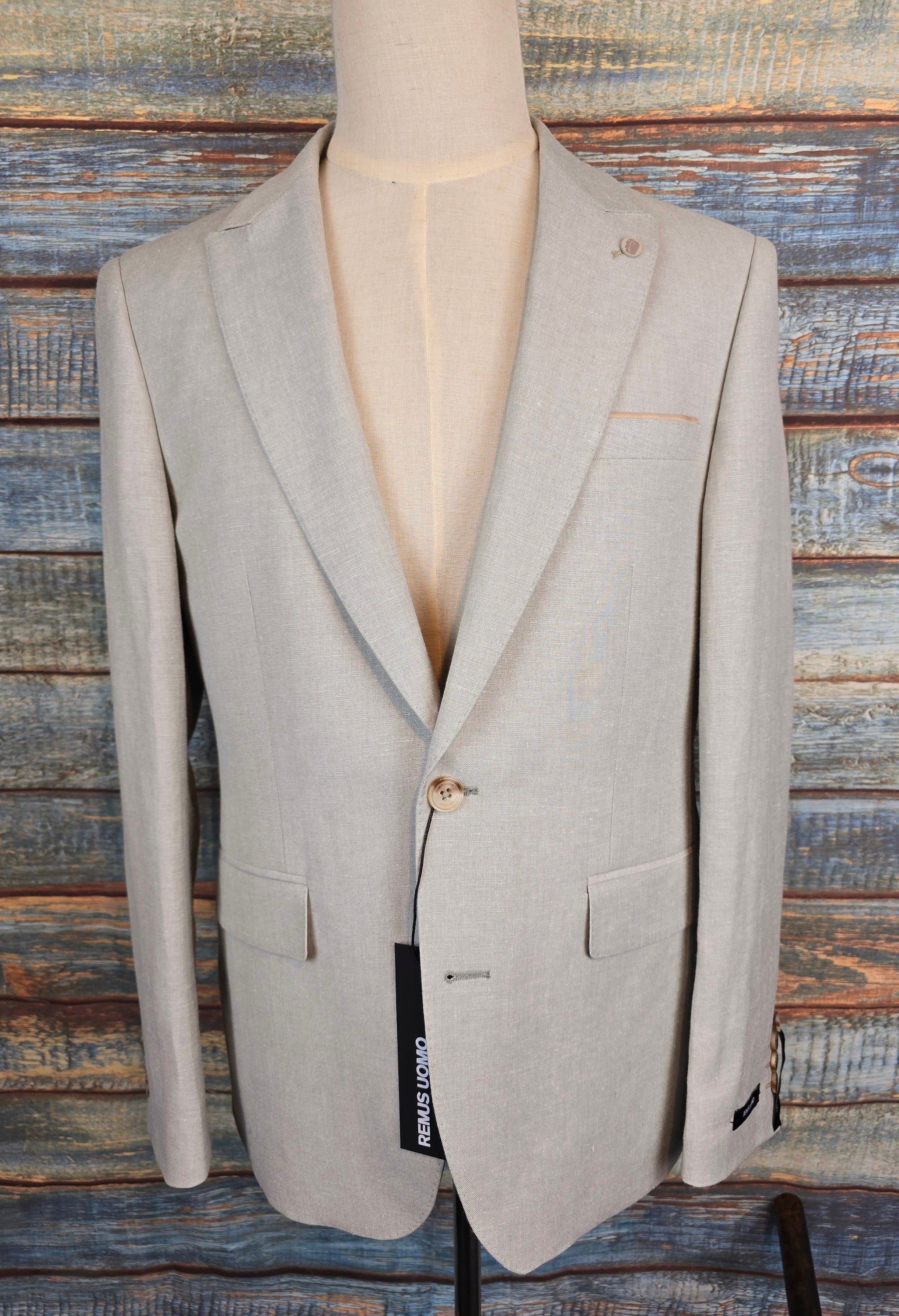 Remus Uomo Tapered Fit Linen-Blend Waistcoat