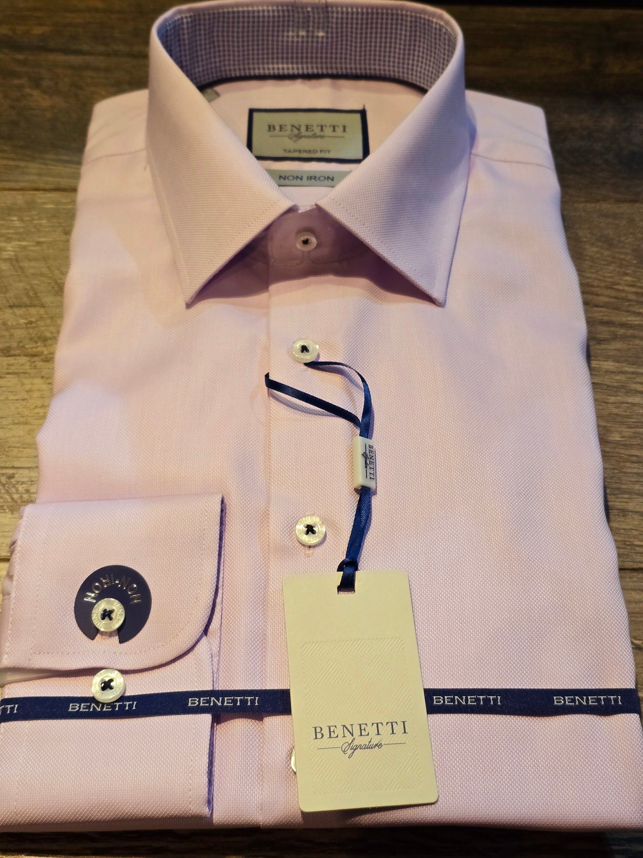 Benetti Tapered Fit formal Shirts