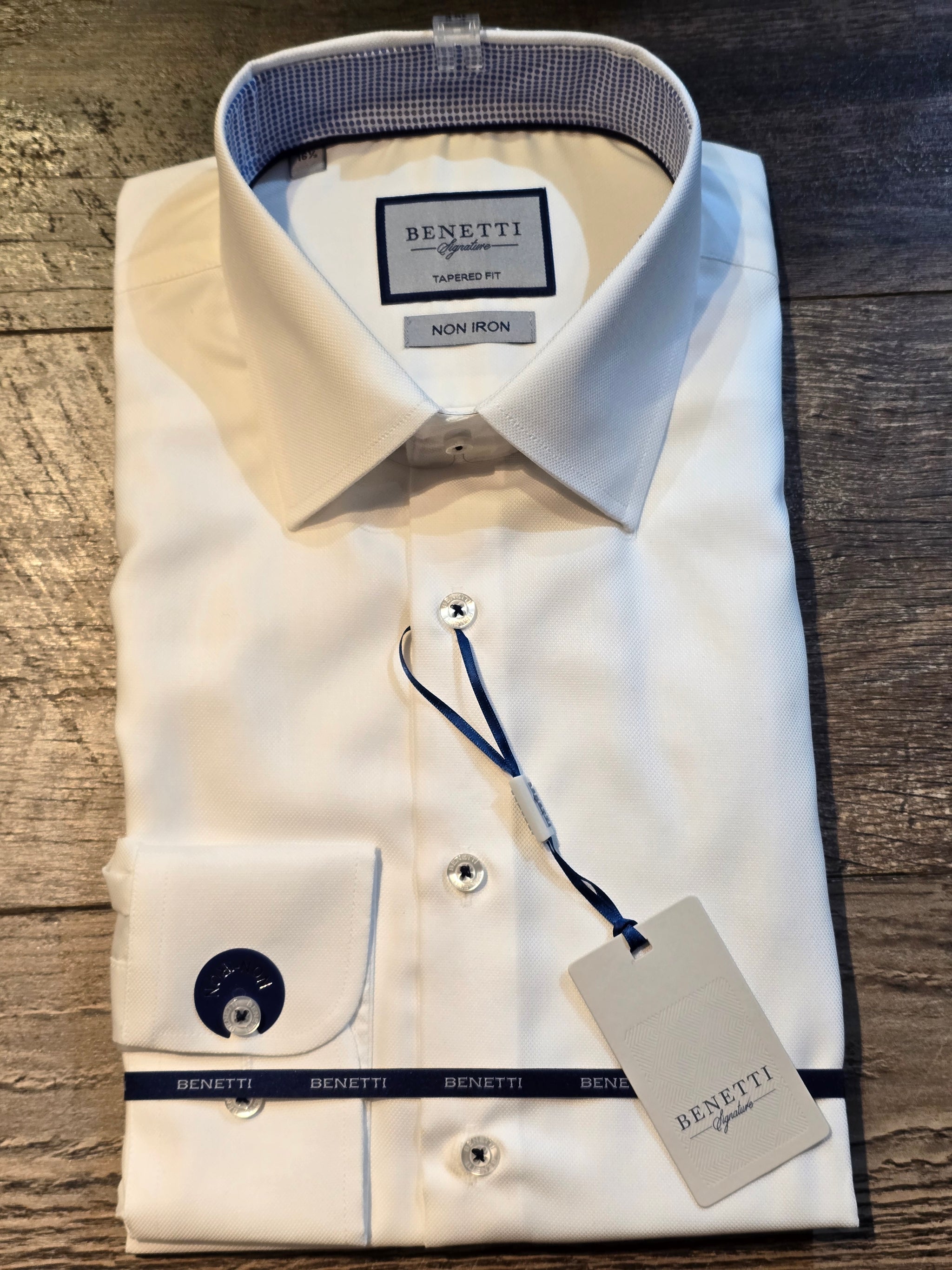 Benetti Tapered Fit formal Shirts