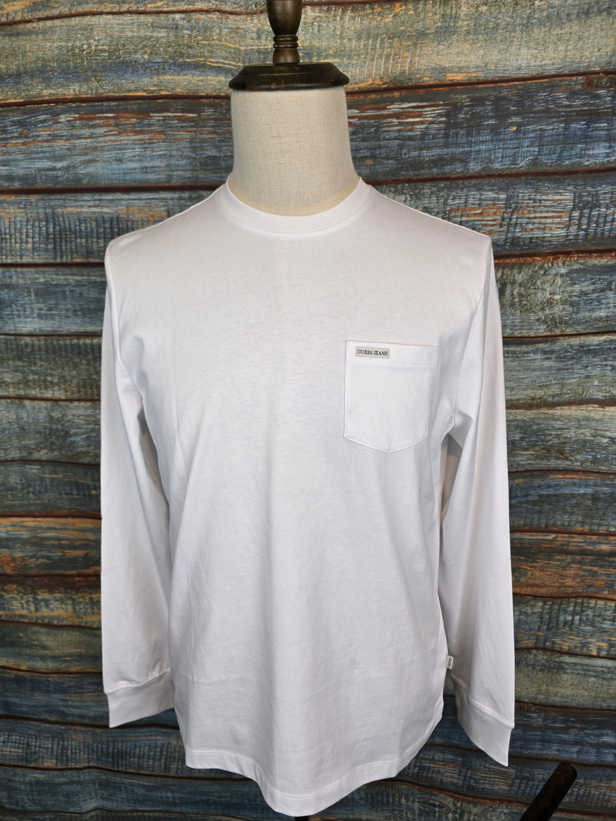 Guess logo Long sleeves chest pocket t-shirt