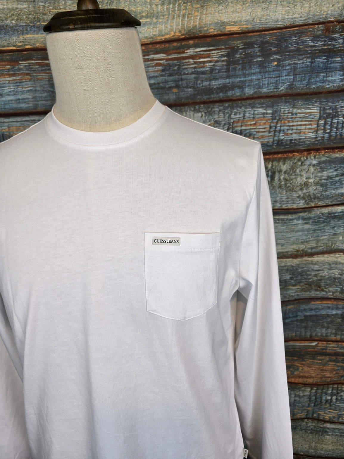 Guess logo Long sleeves chest pocket t-shirt