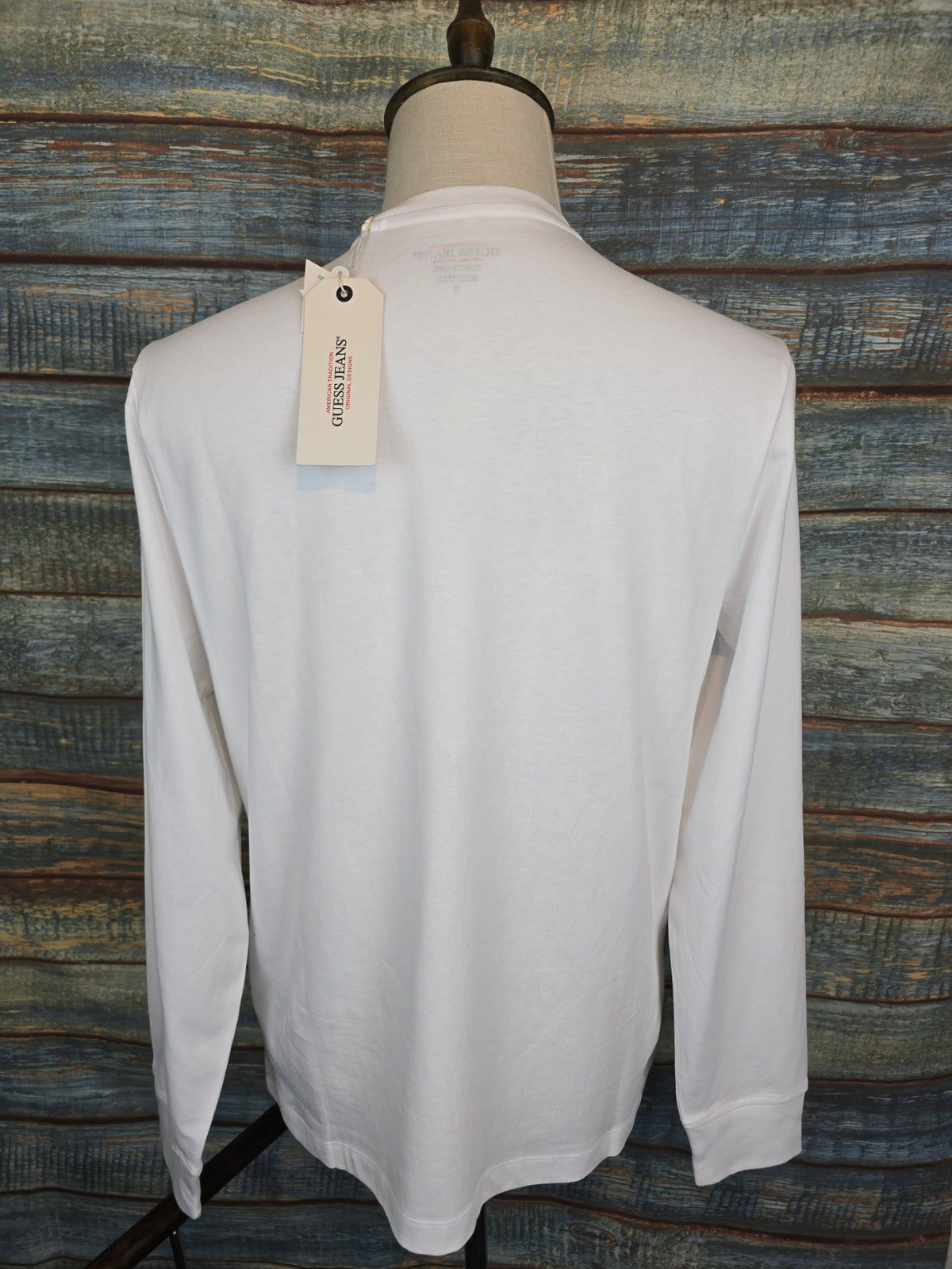 Guess logo Long sleeves chest pocket t-shirt