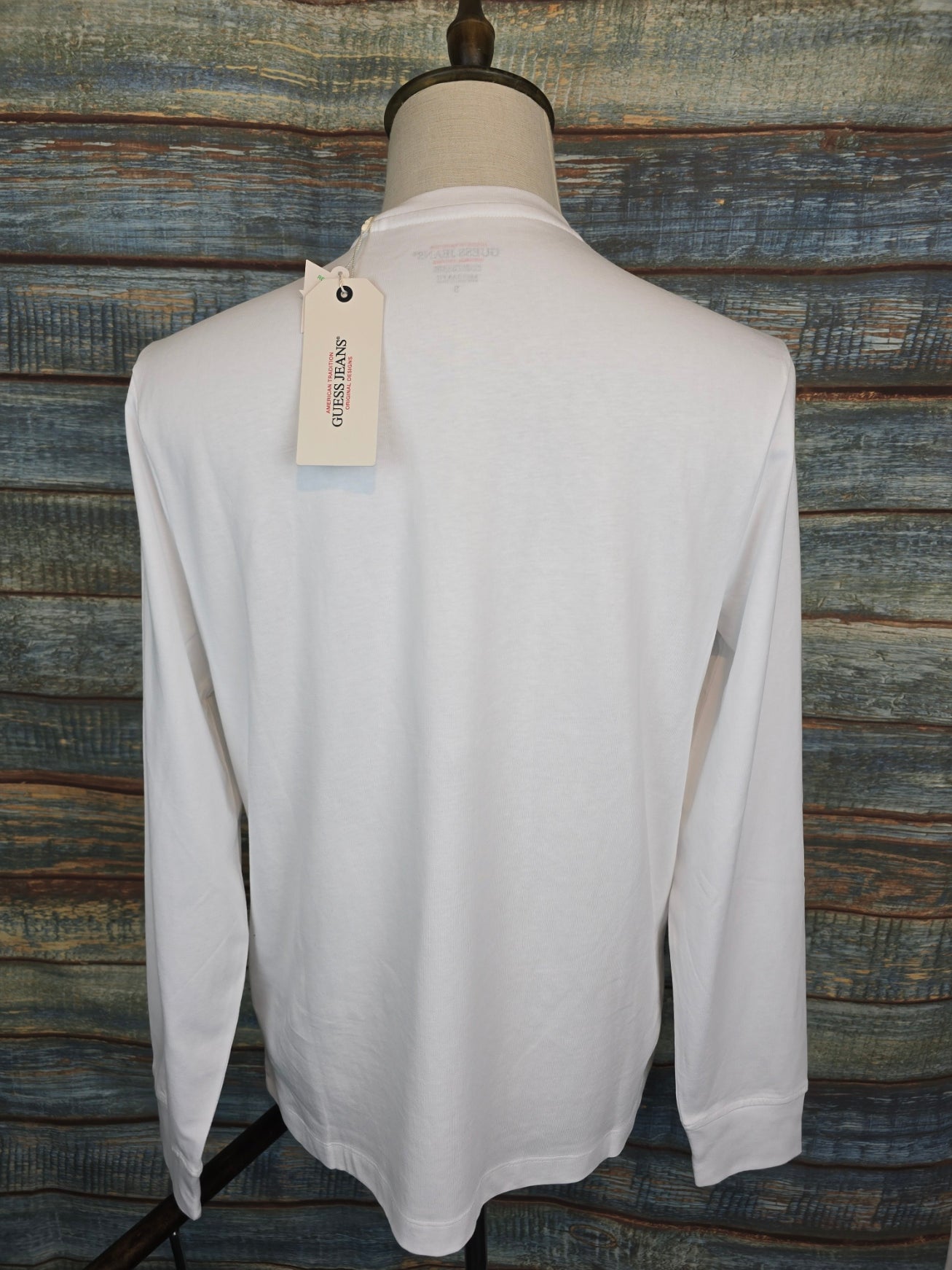 Guess logo Long sleeves chest pocket t-shirt