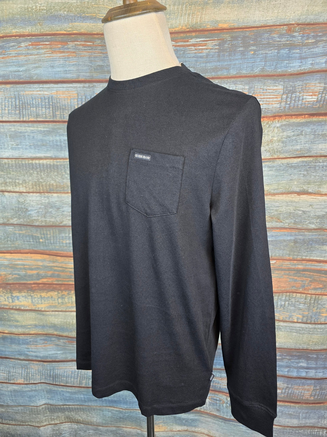 Guess logo Long sleeves chest pocket t-shirt