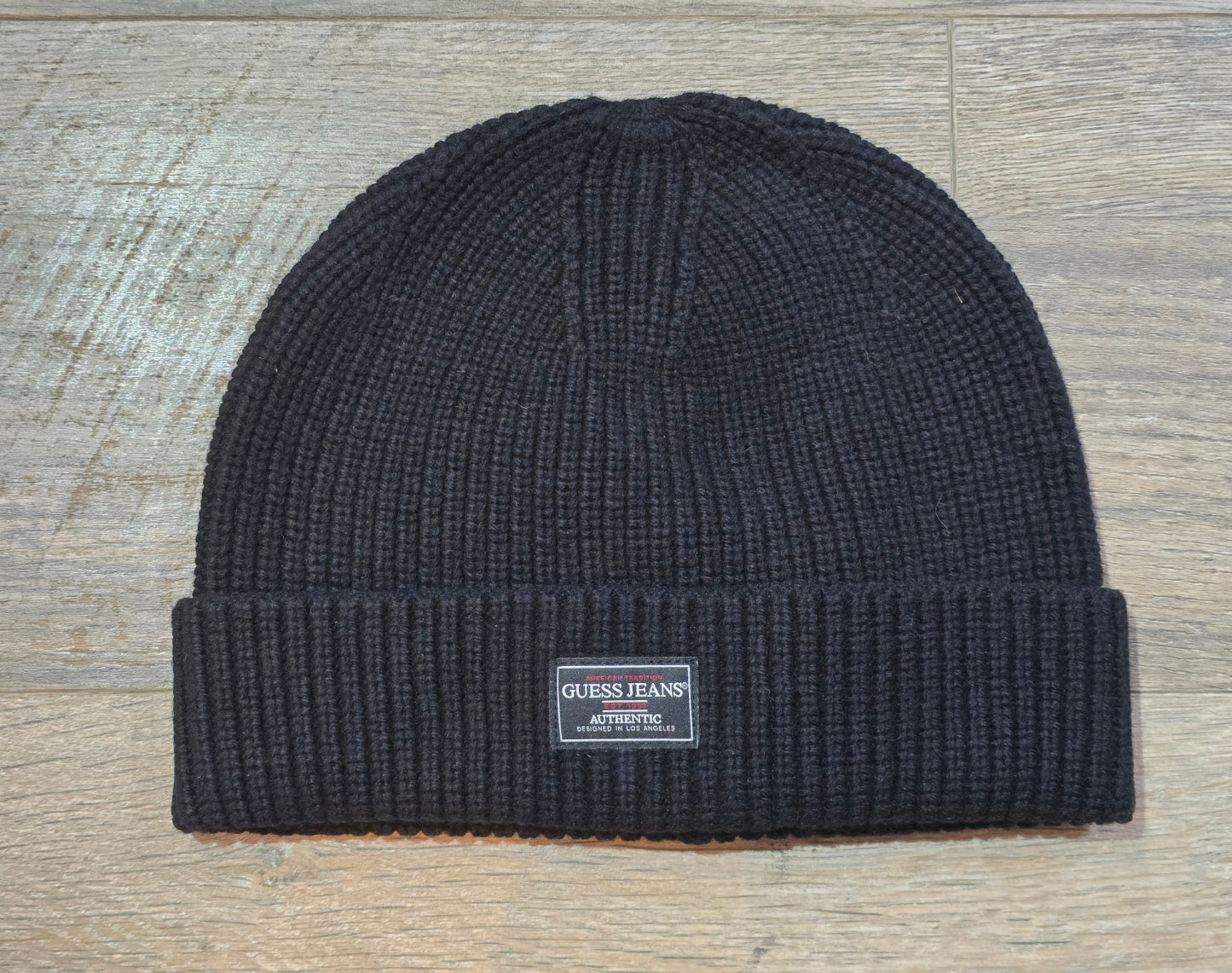 Guess Jeans Scarfs and Beanies