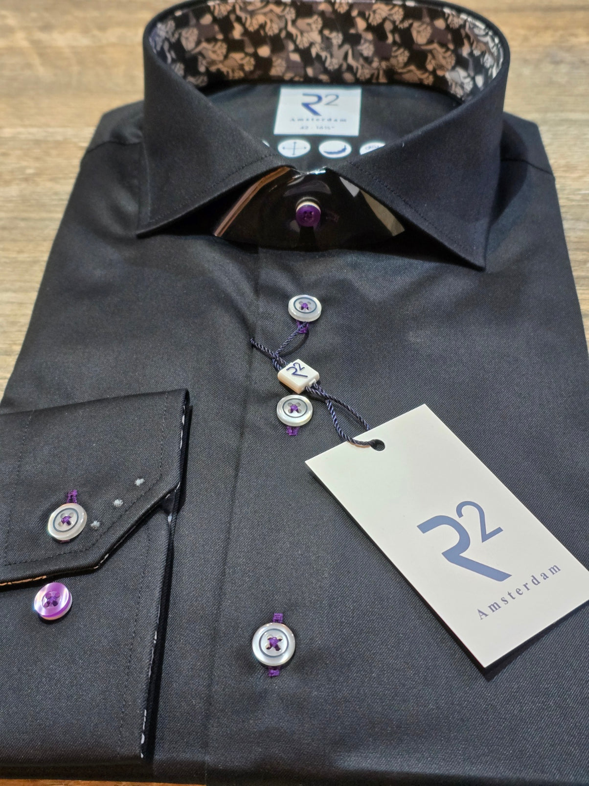 R2 - Amsterdam Black Poplin shirt