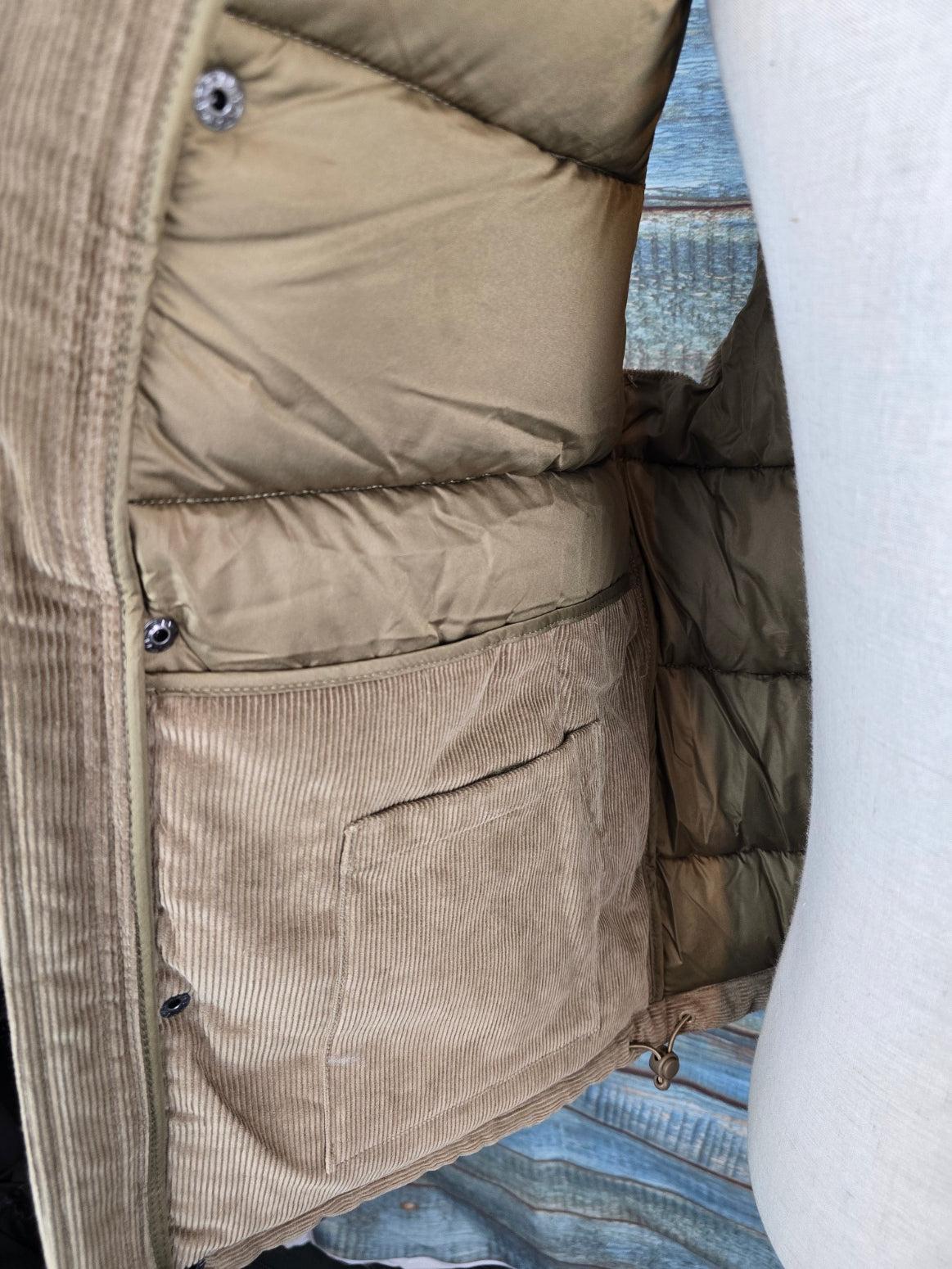 Guess Jeans Winter Cord Vest