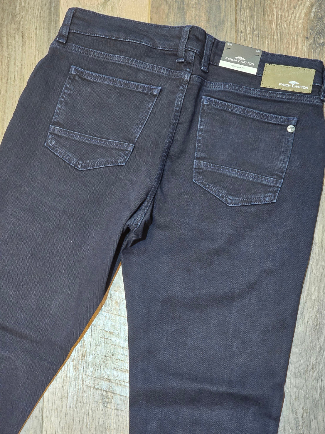 FYNCH-HATTON Regular Fit Jeans - Dark wash