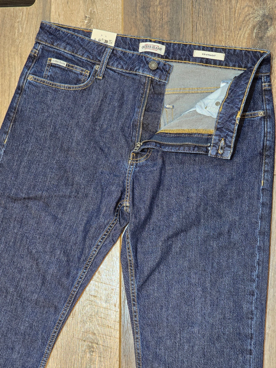Guess Jeans G16 Straight Fit Airwashed Denim - Mid Blue