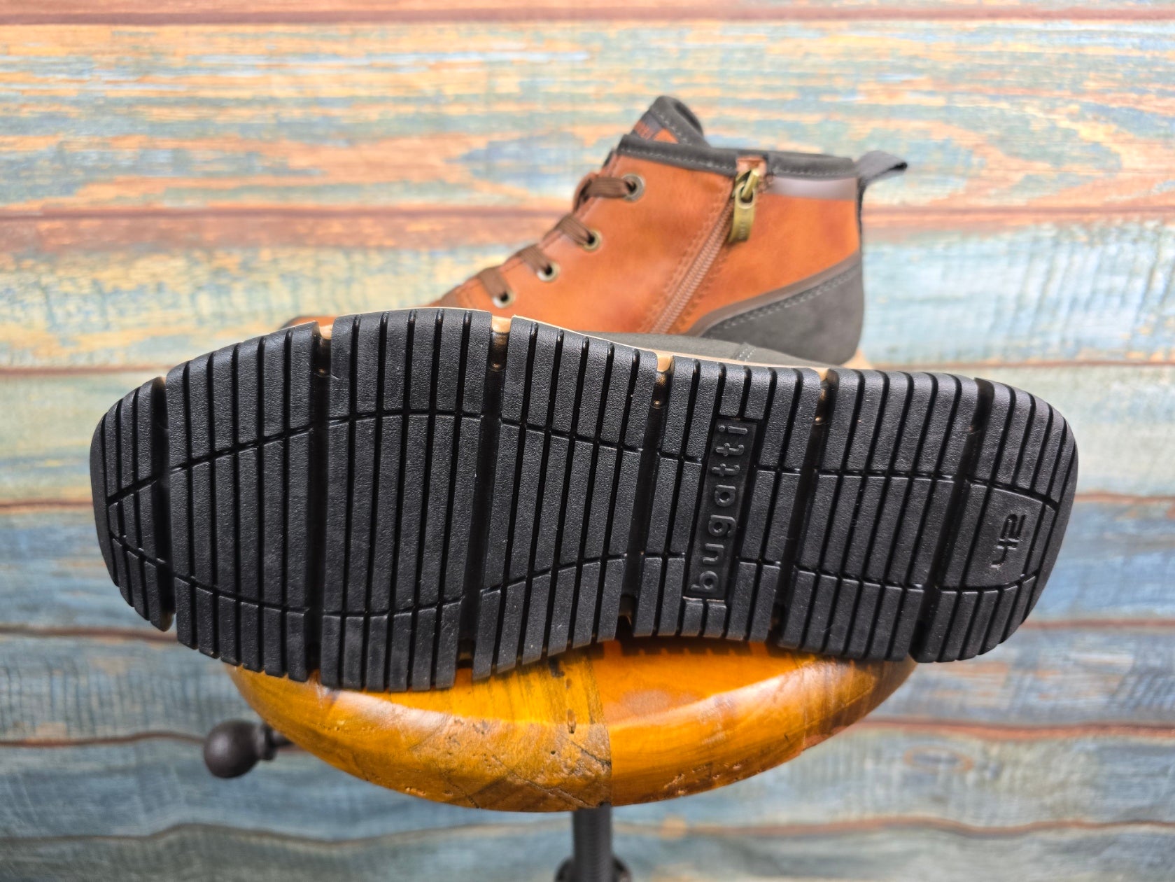 Bugatti Winter Lace-up Boots cognac