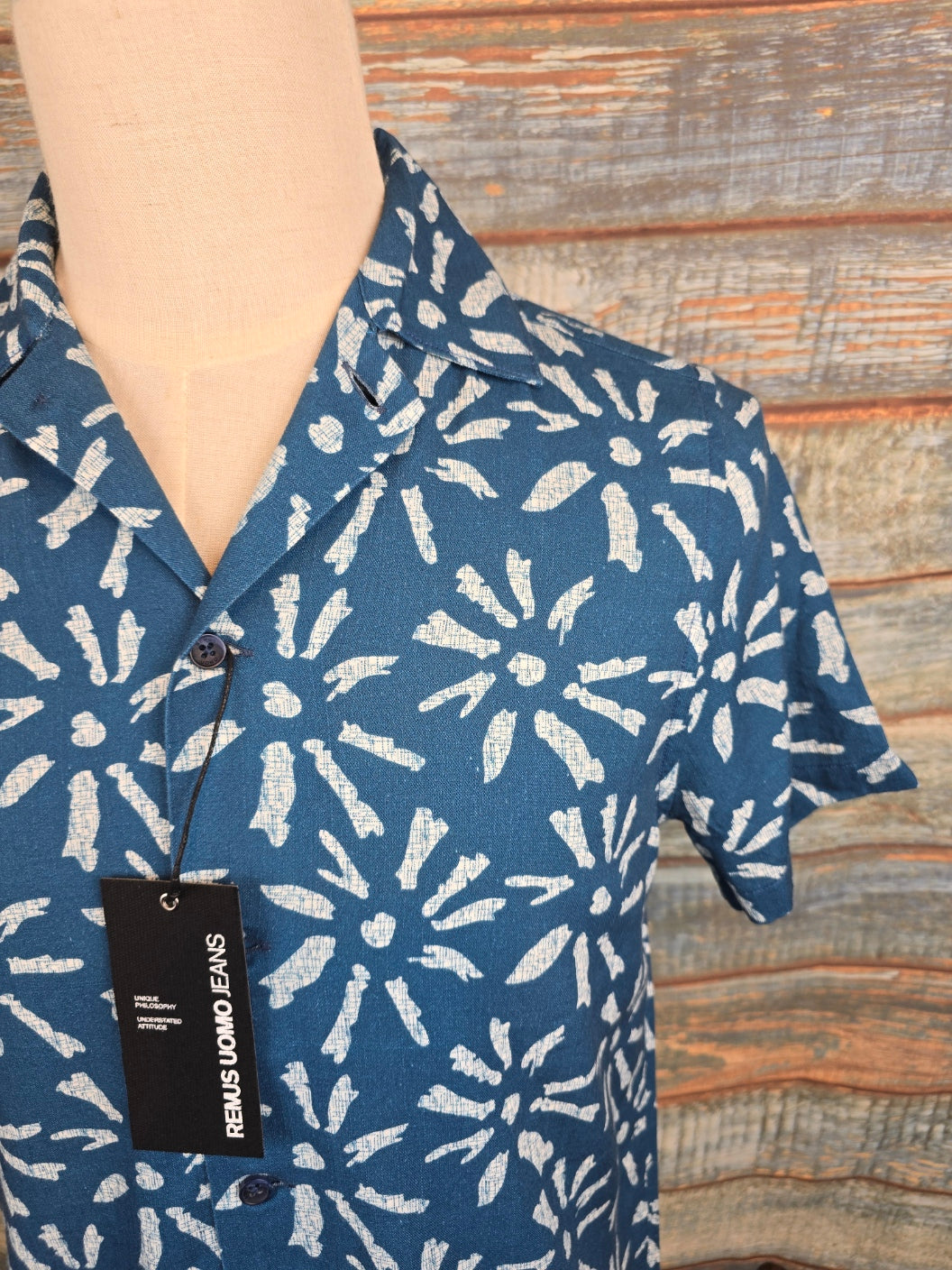 Remus Uomo Tapered Fit Sunburst Print Shirt