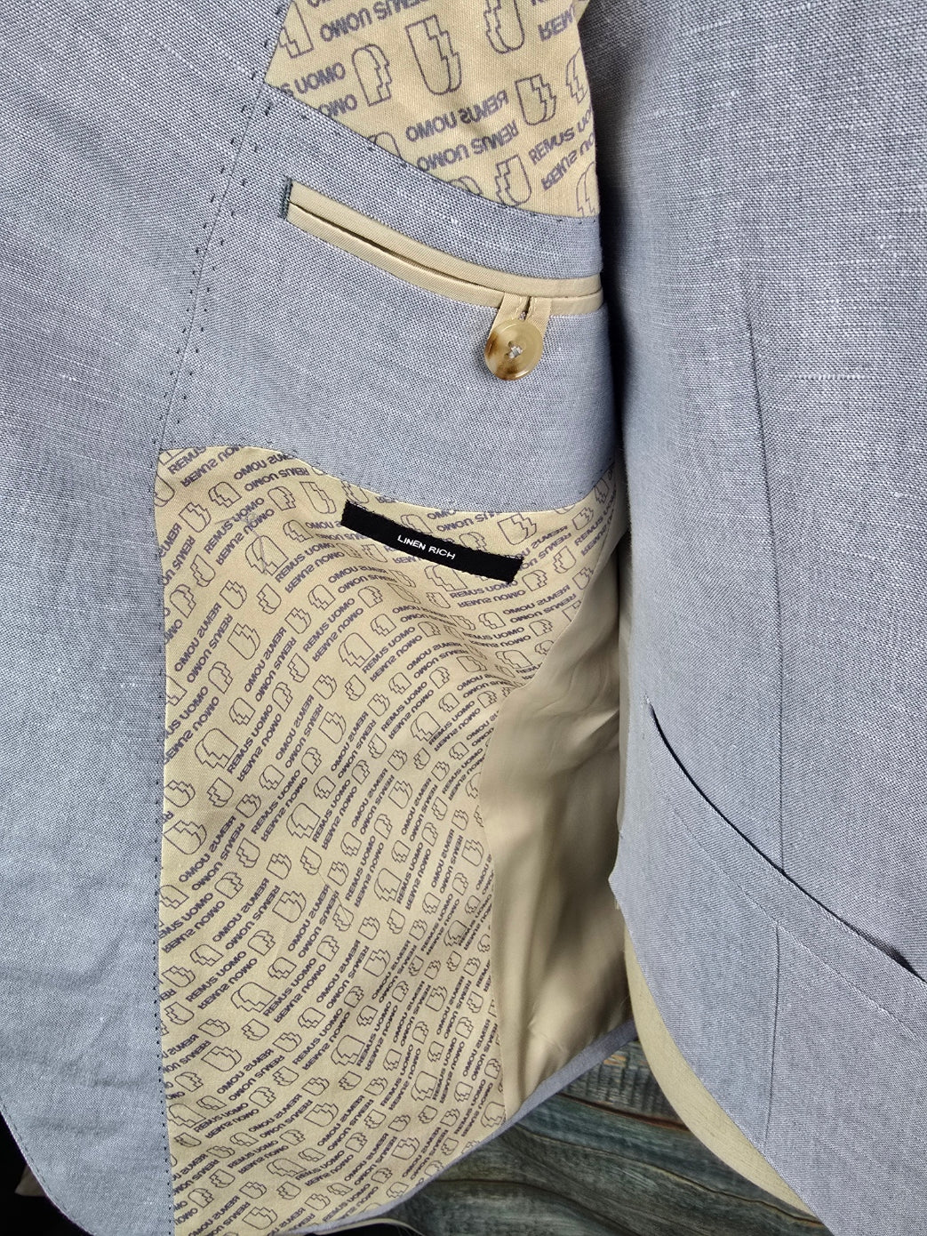 Remus Uomo Tapered Fit Linen-Blend 3 pci Suit