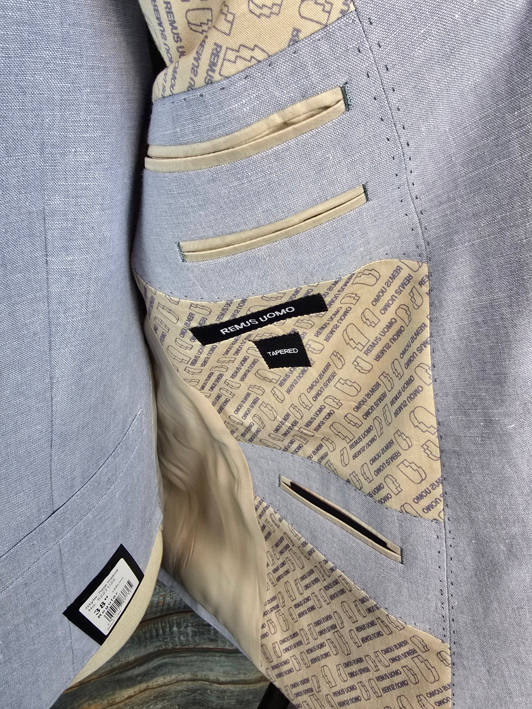Remus Uomo Tapered Fit Linen-Blend 3 pci Suit