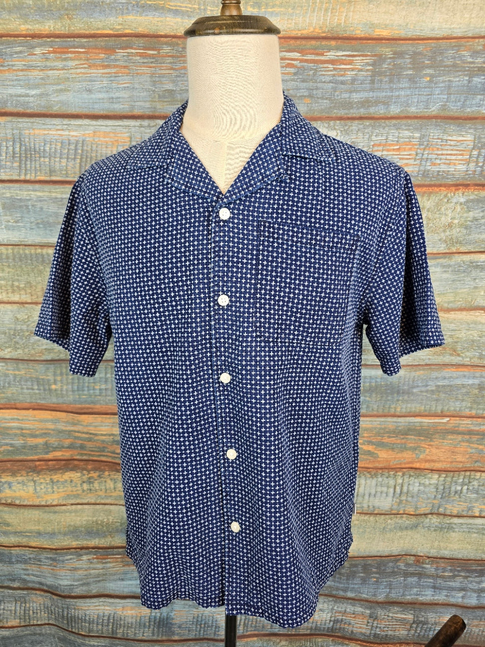 Guess Jeans relaxed fit blue short sleeve shirt