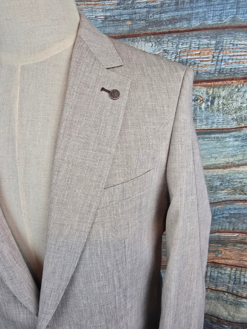 Remus Uomo Tapered Fit Fawn Linen blend Suit
