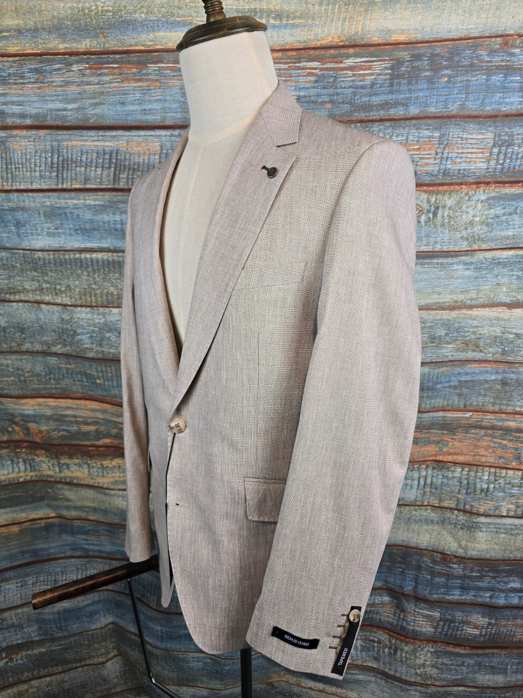 Remus Uomo Tapered Fit Fawn Linen blend Suit