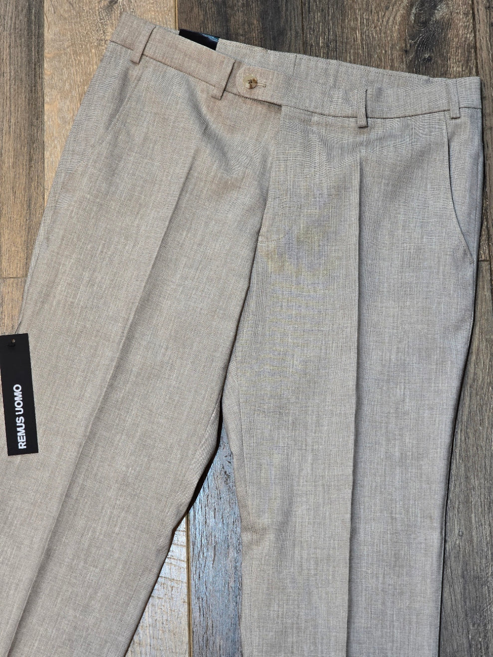 Remus Uomo Tapered Fit Fawn Linen blend Suit