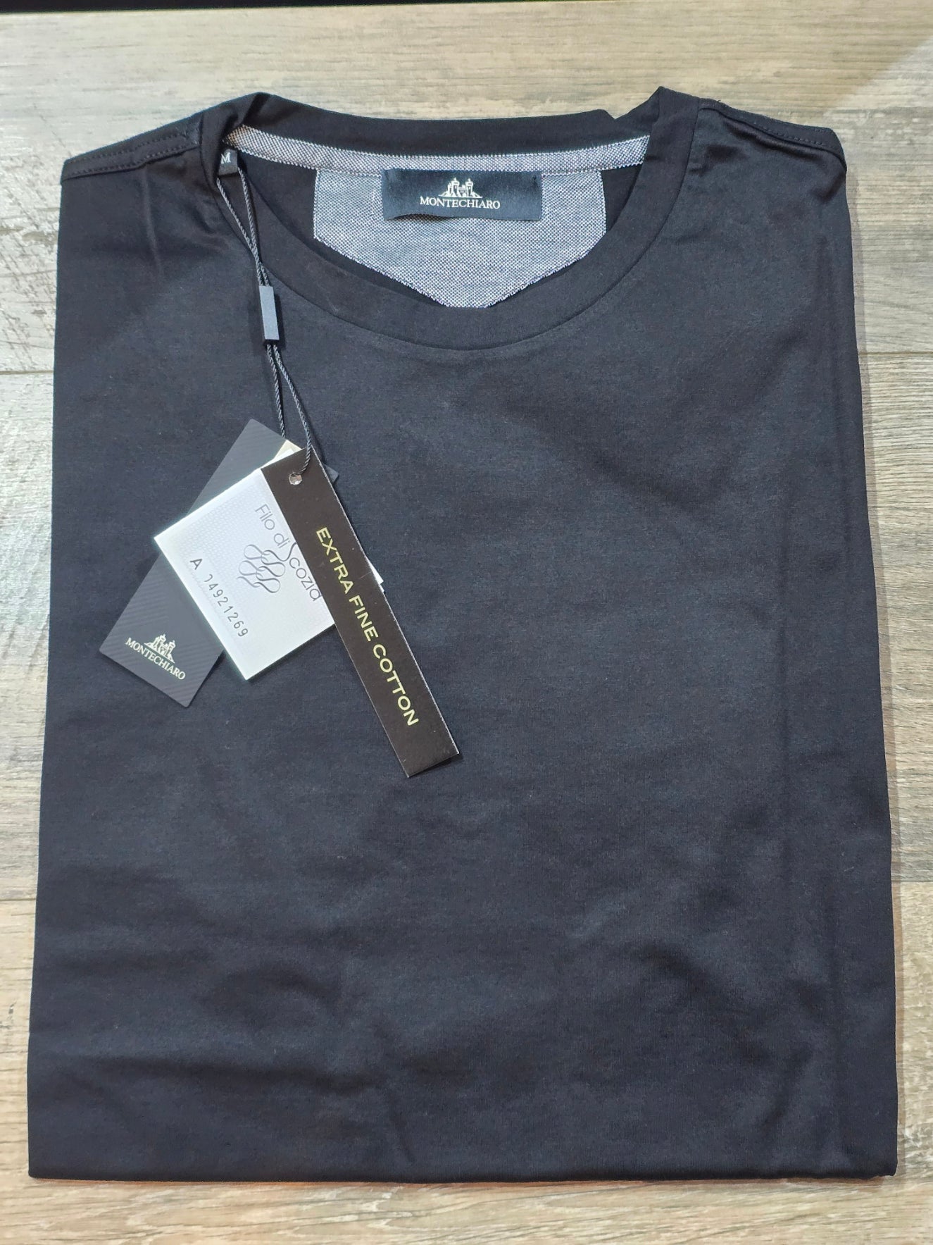 MONTECHIARO Cotton Ultra Light T-Shirt