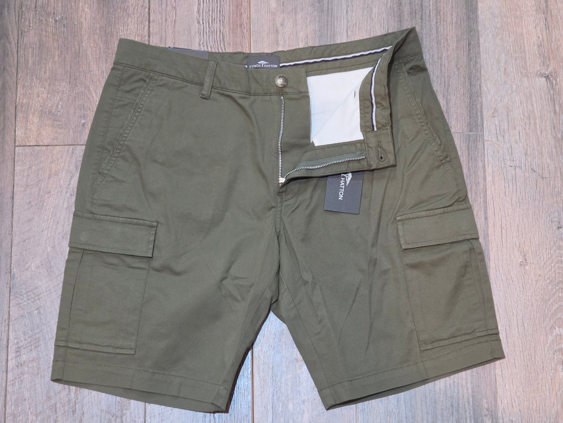 FYNCH-HATTON chino-style combat Shorts