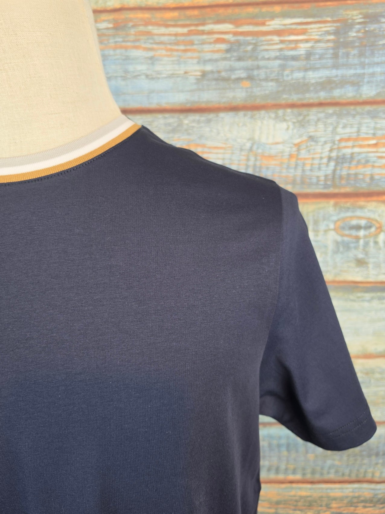 Montechiaro Navy Stretch Tee with neck tipping