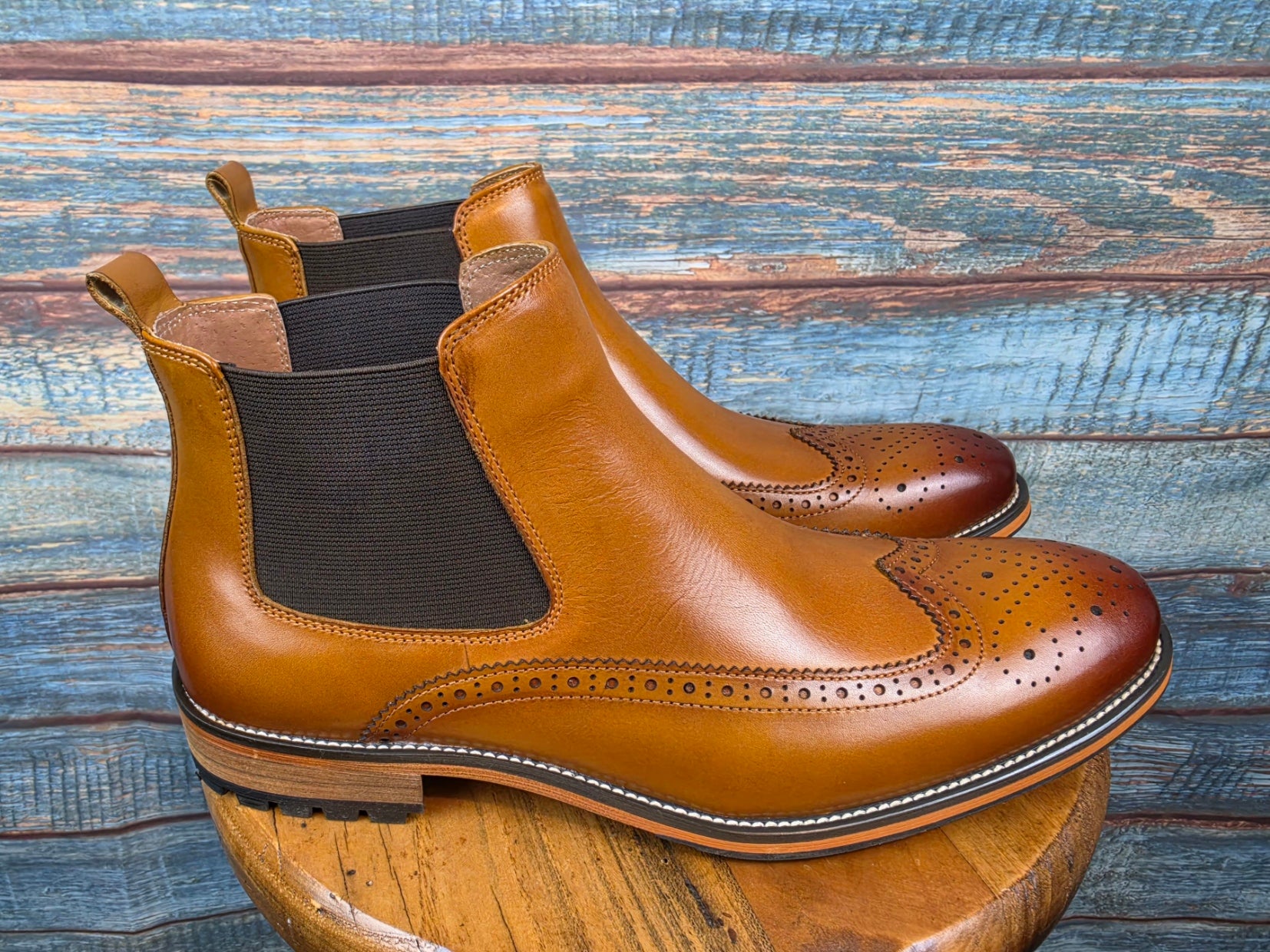 Justin Reess DOM WIDE CHELSEA BOOT IN TAN