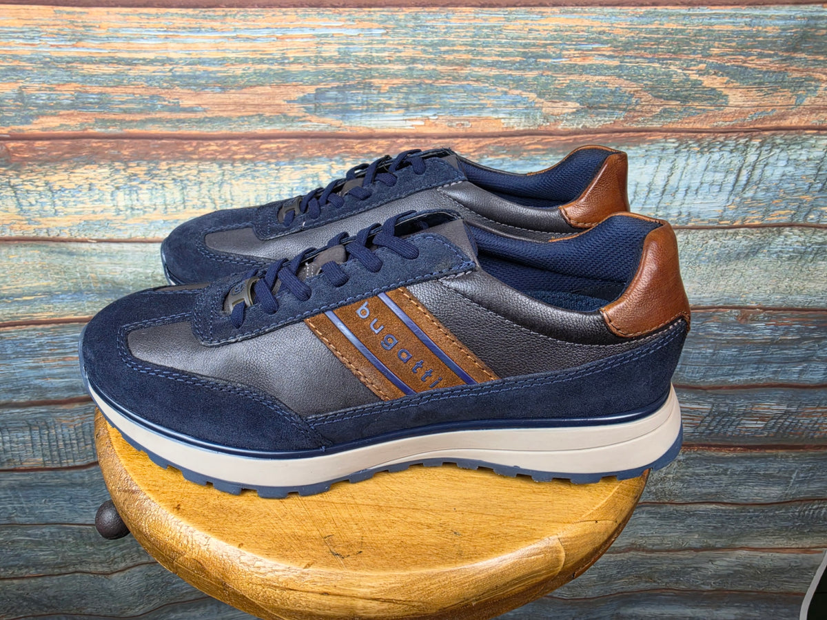Bugatti Winter Navy Leather / Suede Sneaker