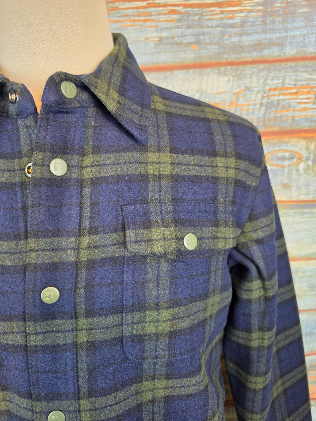 AIGLE Sherpa Lined Checked Over Shirt / Jacket