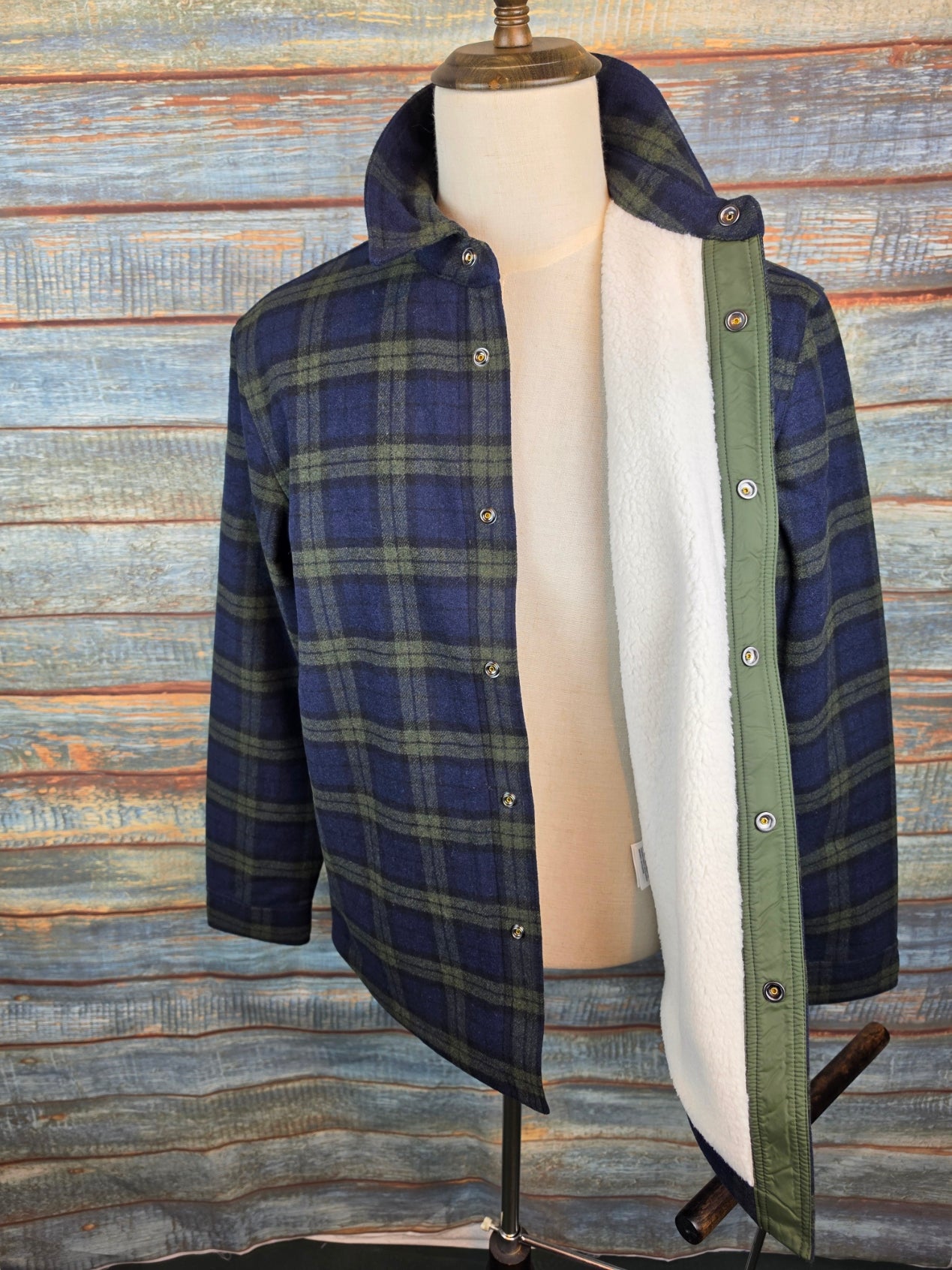 AIGLE Sherpa Lined Checked Over Shirt / Jacket