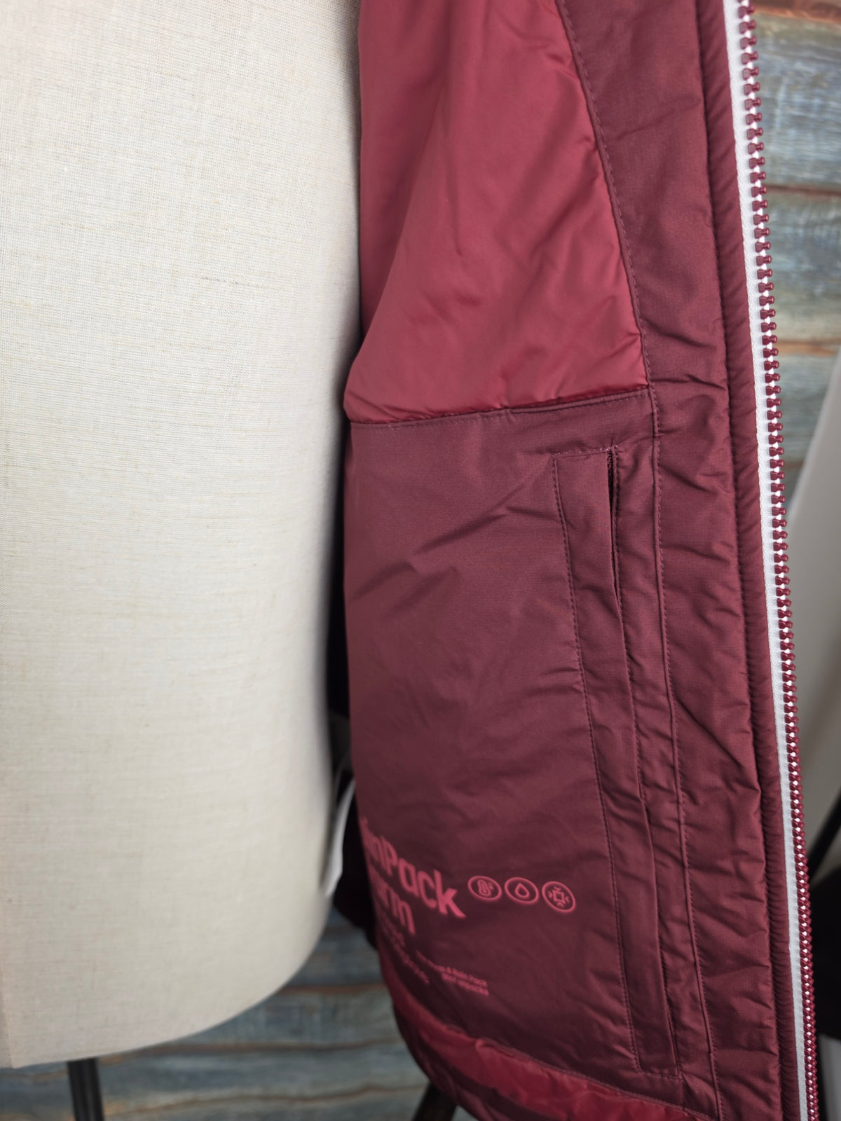 AIGLE Rain Pack Warm Packable waterproof jacket