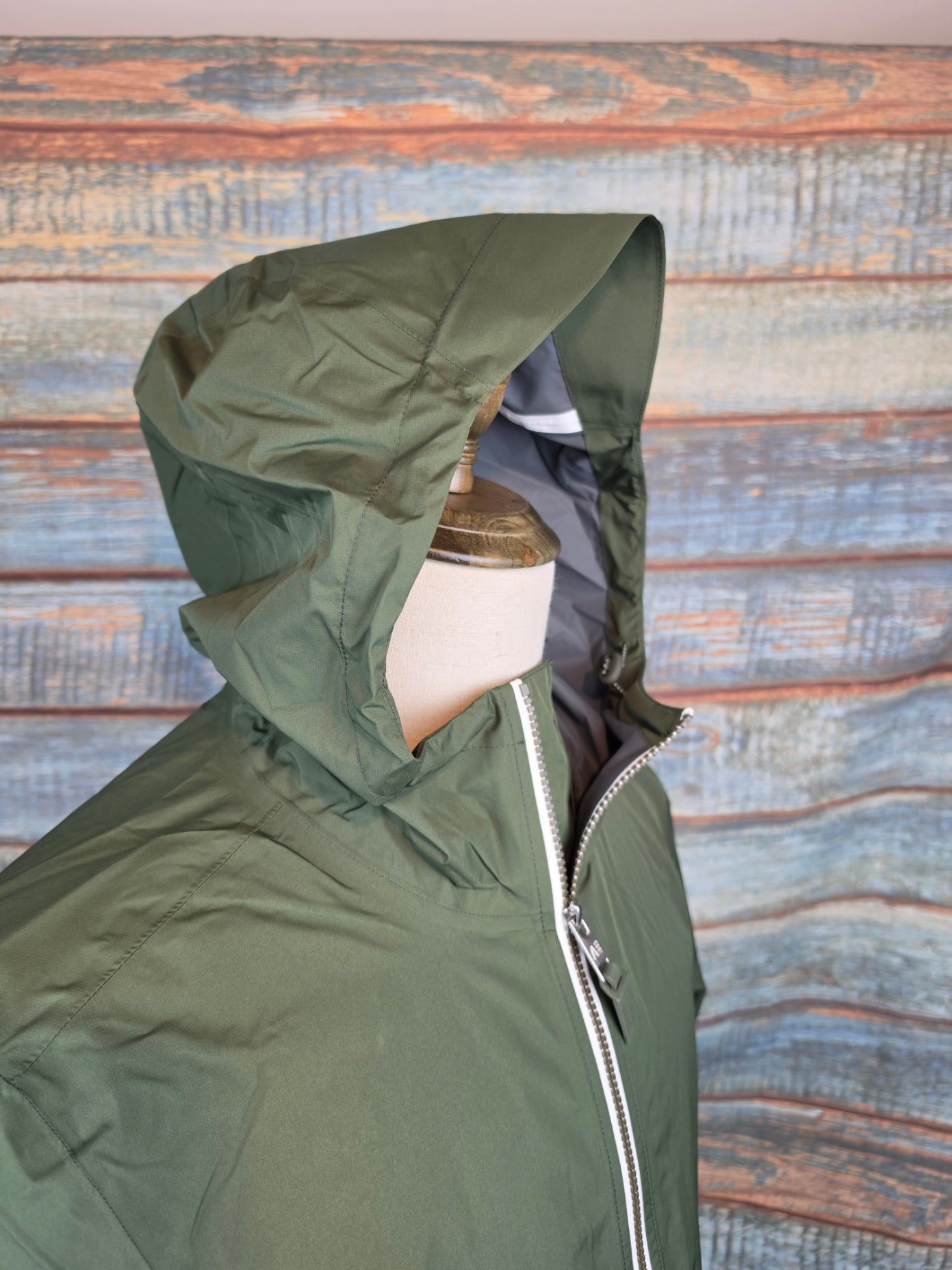 AIGLE Rain Pack lightweight Packable waterproof jacket