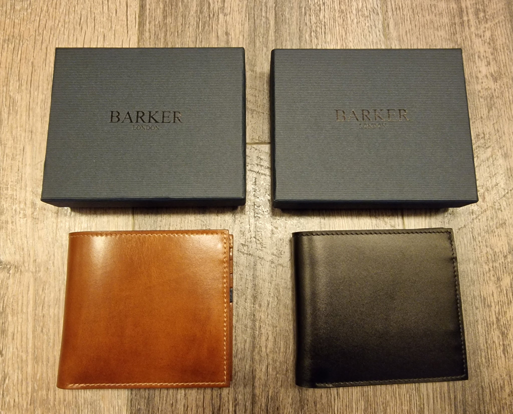 Barkers Shoes Bifold "One Stripe" Wallets