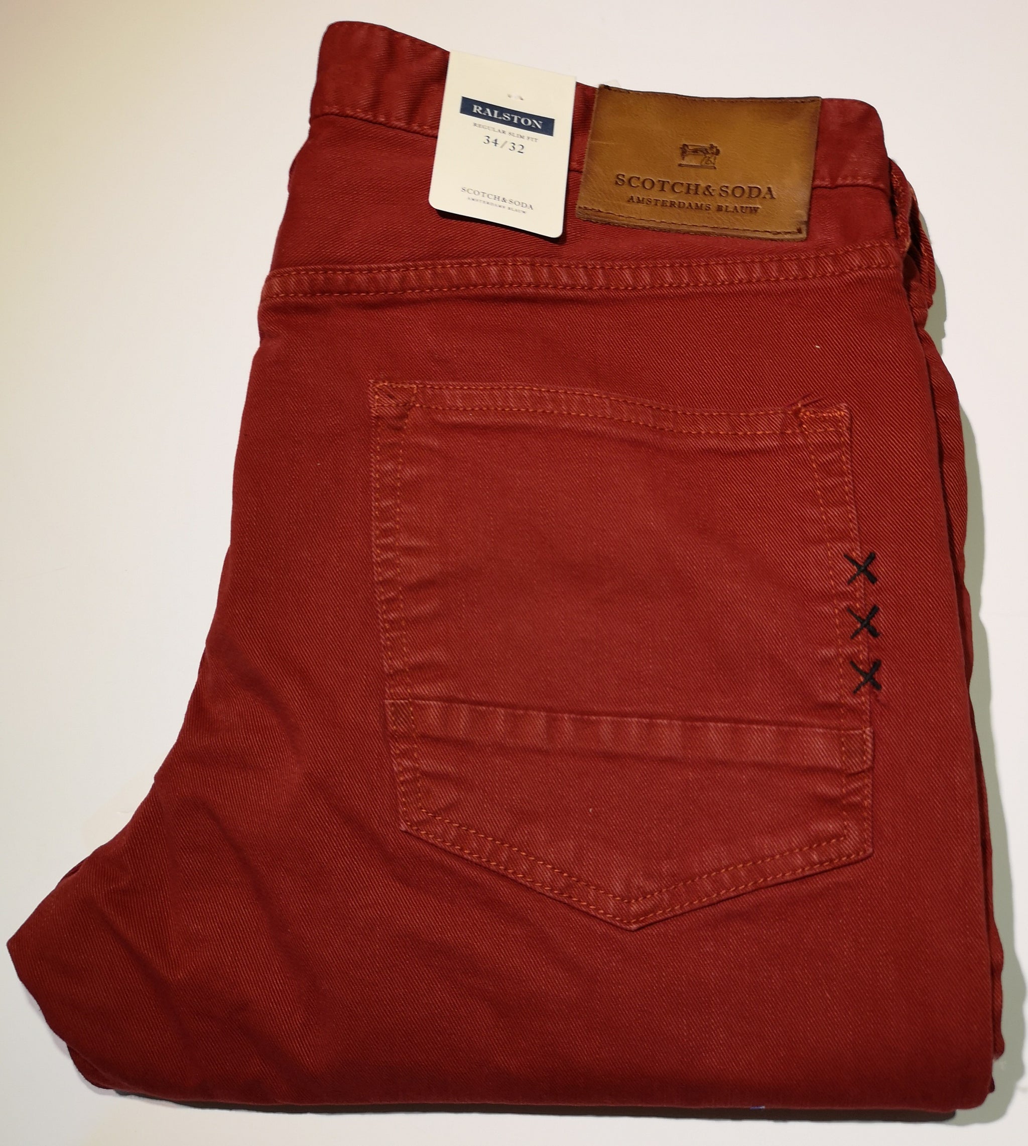 Scotch and Soda Ralston - Garment-Dyed Jeans